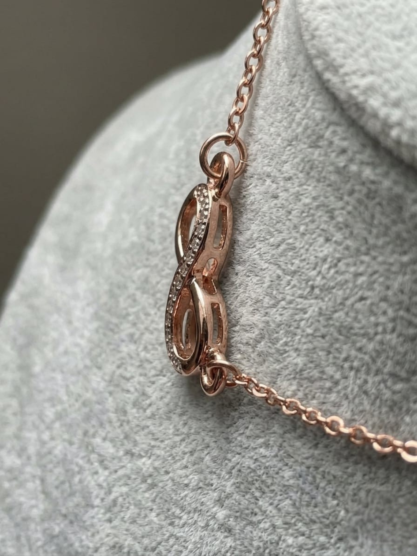 Gold Infinity Necklace | Anti-Tarnish Jewelry